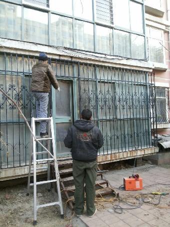 德胜门附近安装护栏 防盗窗 纱窗 门窗不锈钢铁艺